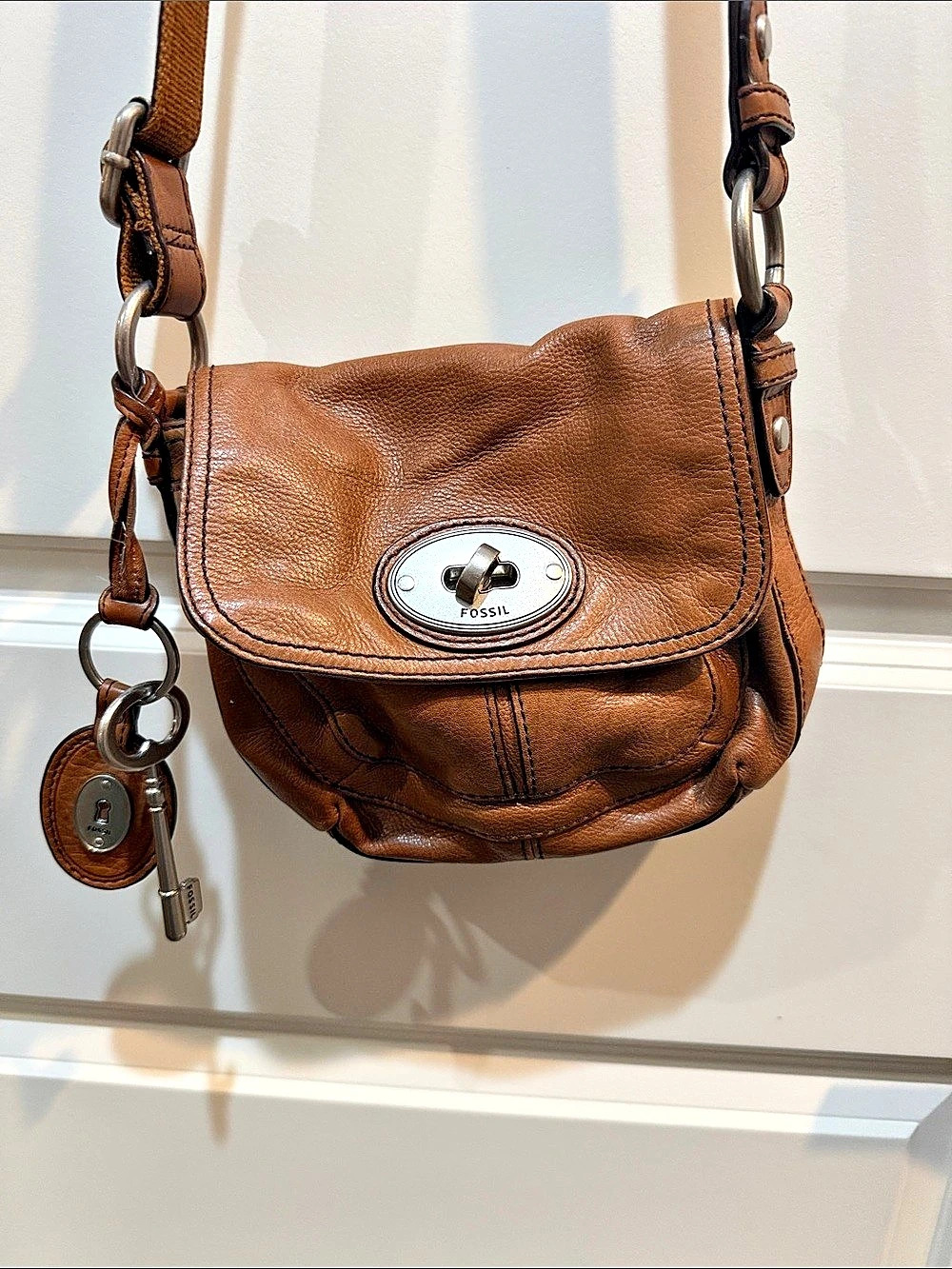 Fossil Maddox Brown Leather Crossbody Bag